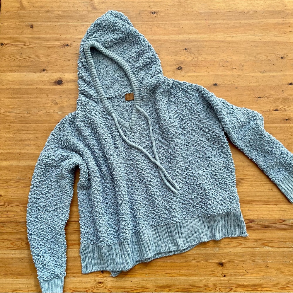 Cozy Gray Textured Hoodie